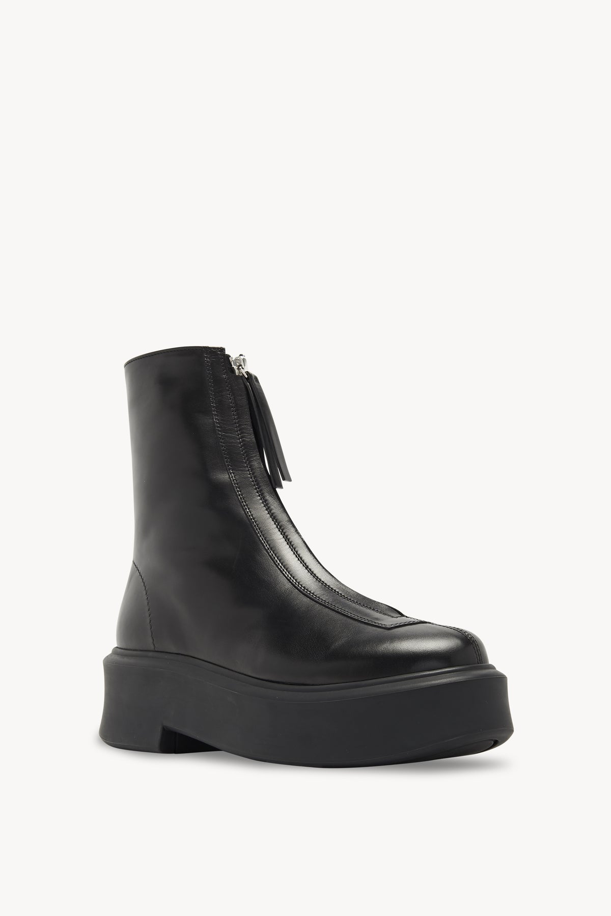 Zipped Boot I Black in Leather – The Row