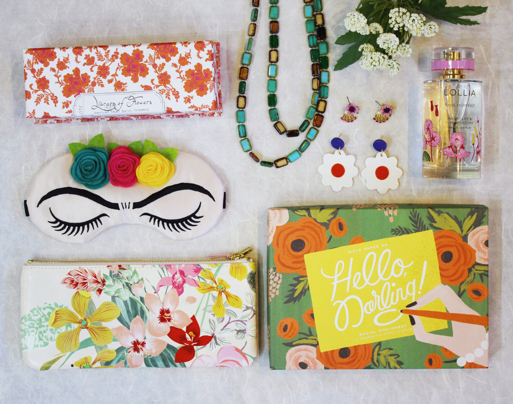 A few of our favorites from our Flower Power collection! xo Coco and Duckie