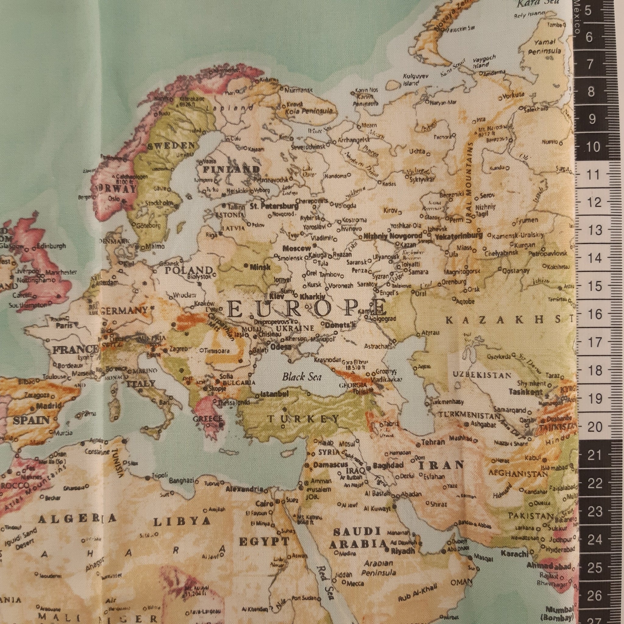 Panel patchwork stof, verdenskort med tekst på lande byer – skerping