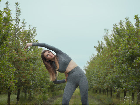 fitness girl wearing leggings for outdoor workout