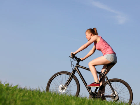 workout girl cycling