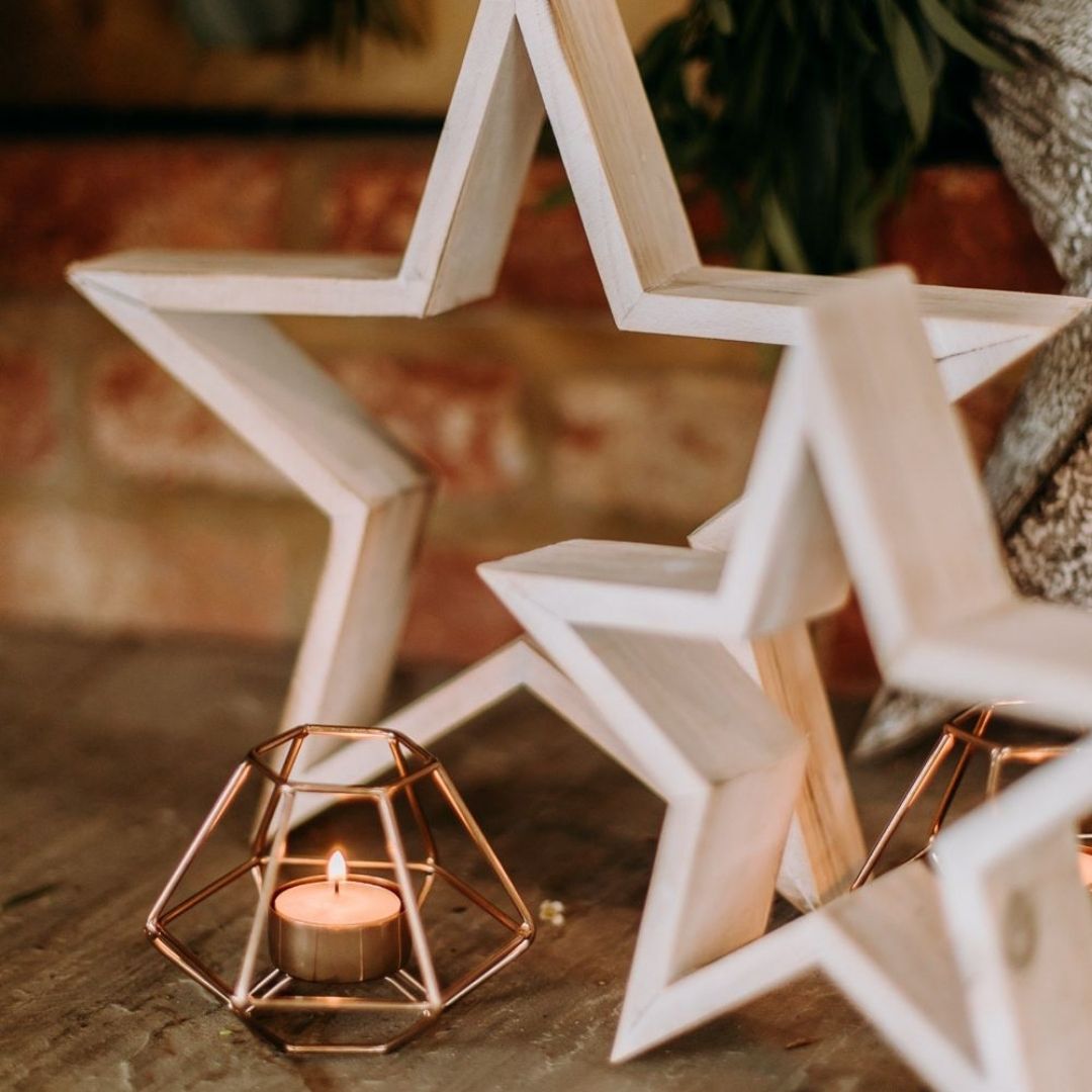 Wooden Wedding Star Centrepiece Decoration