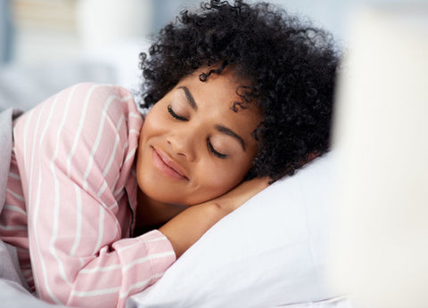 成人は7〜9時間の睡眠が推奨