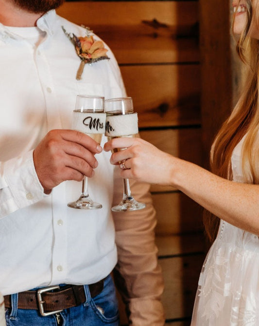 Cowhide Garter – A Western Wedding Co