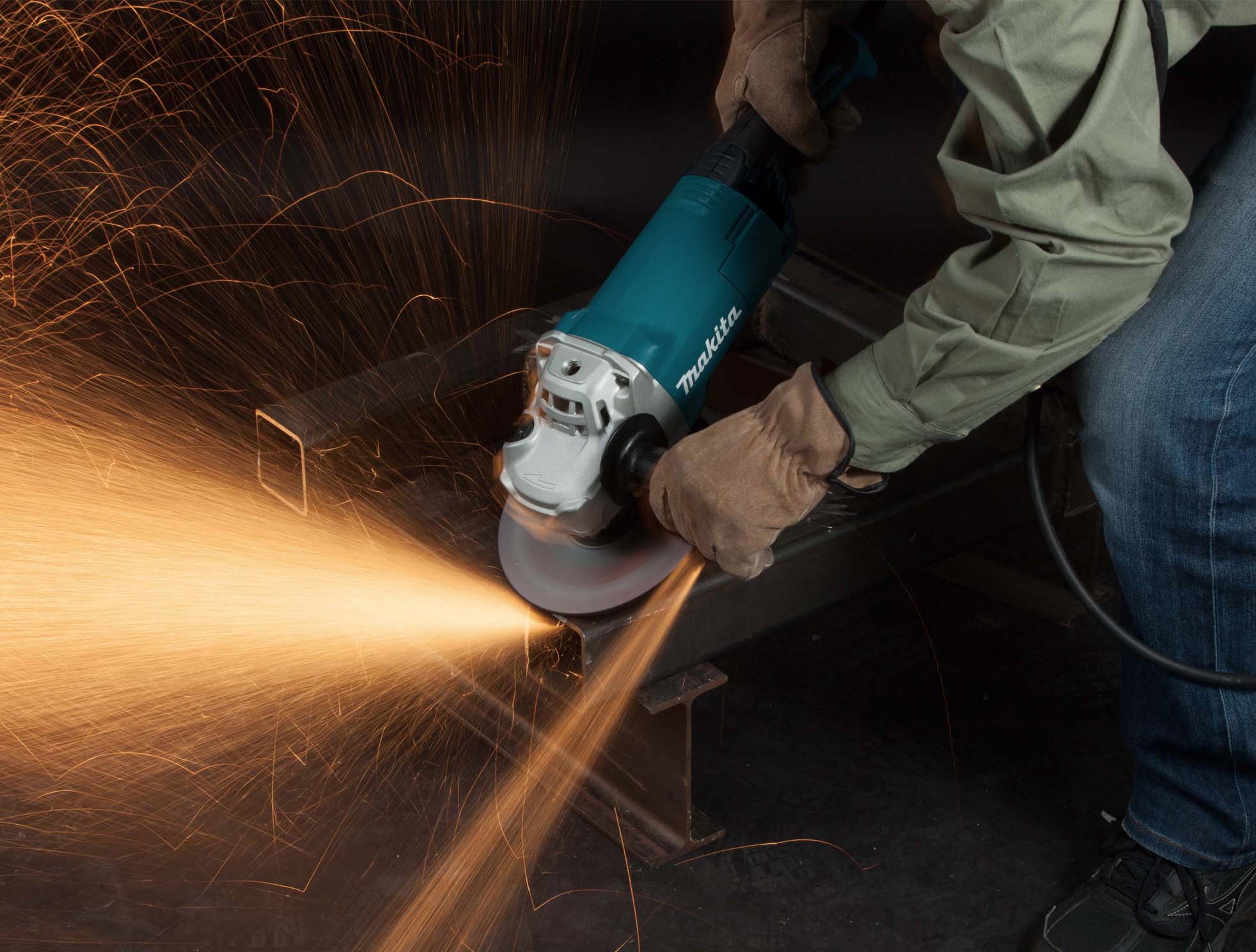 A Complete Guide to Makita Angle Grinders | Xtreme Polishing Systems