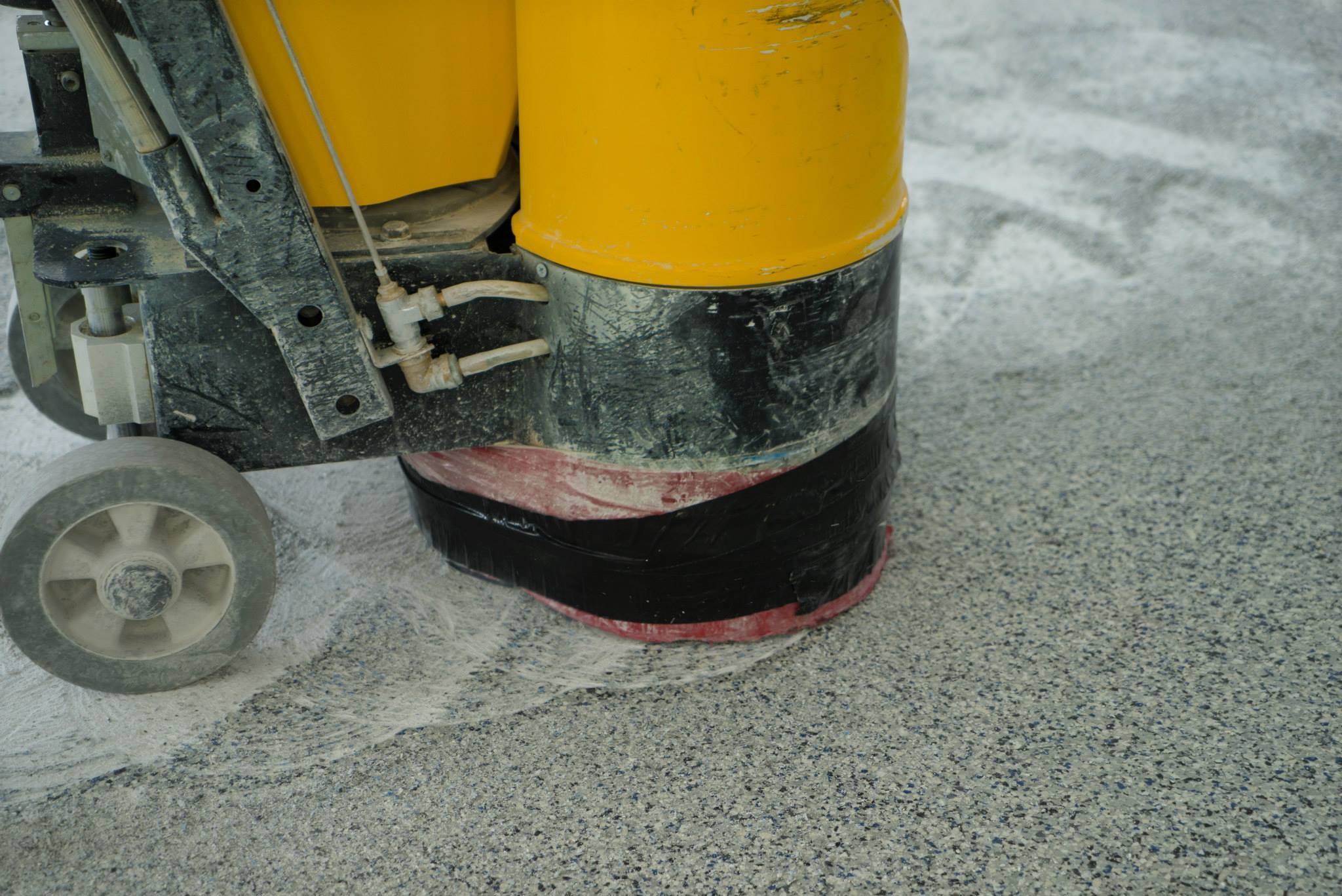 How to Choose the Right Diamond Tool for Concrete Grinding and Polishing | Xtreme Polishing Systems 