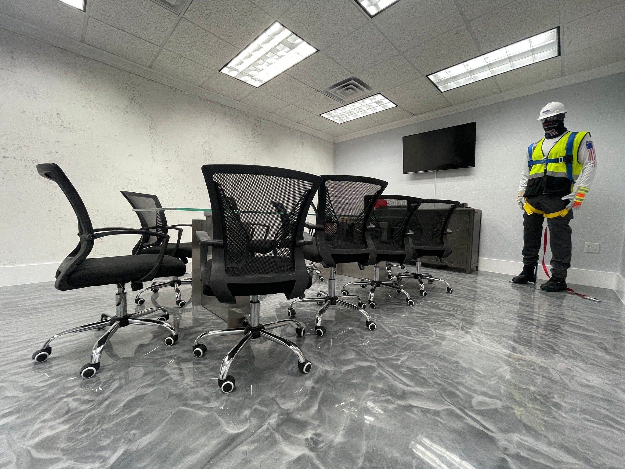 Metallic epoxy commercial floor | Xtreme Polishing Systems