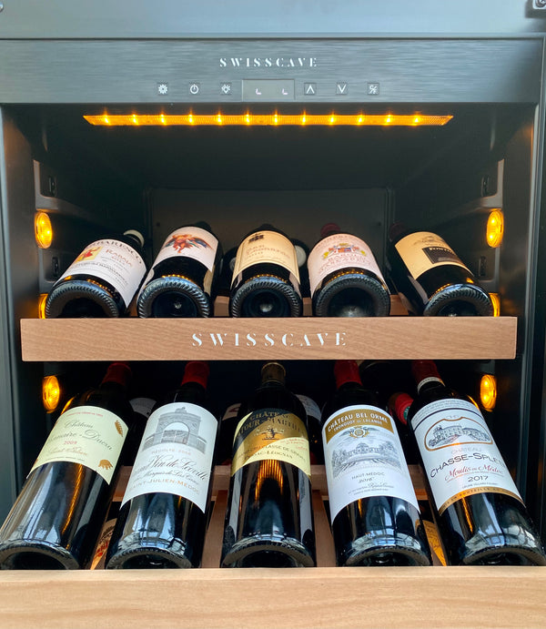 ArteVino Armoire à vin encastrable multi-températures - 52 bouteilles -  COSYPMT - 2 clayettes