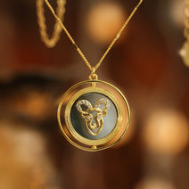 Capricorn Necklace Nav Image 4