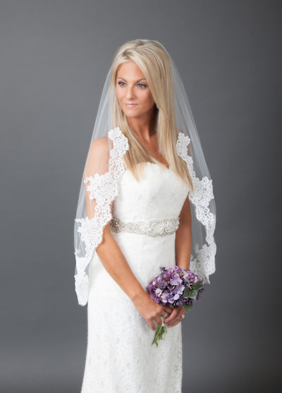 Bianca - Single Layer Chapel Length Veil With Scattered Diamantes