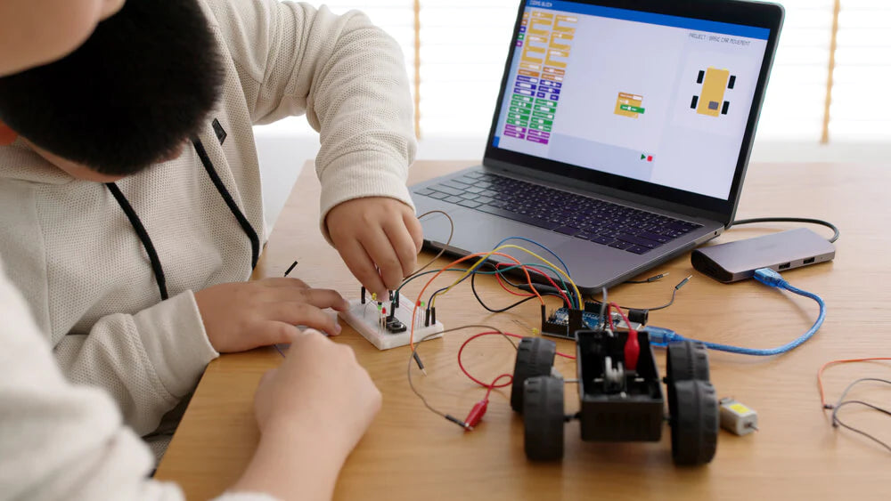 CircuitMess offers educational DIY kits to reduce kids' screen time