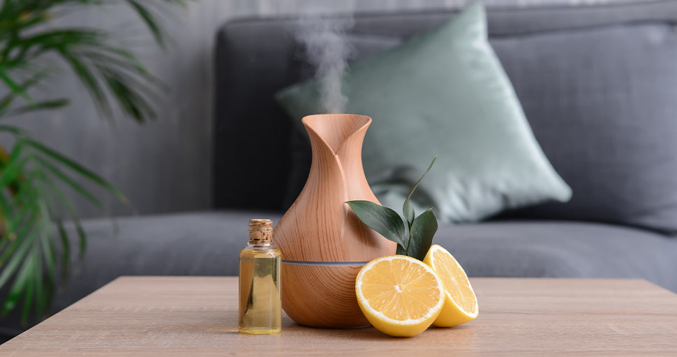 Aromatherapy diffuser with energising oils