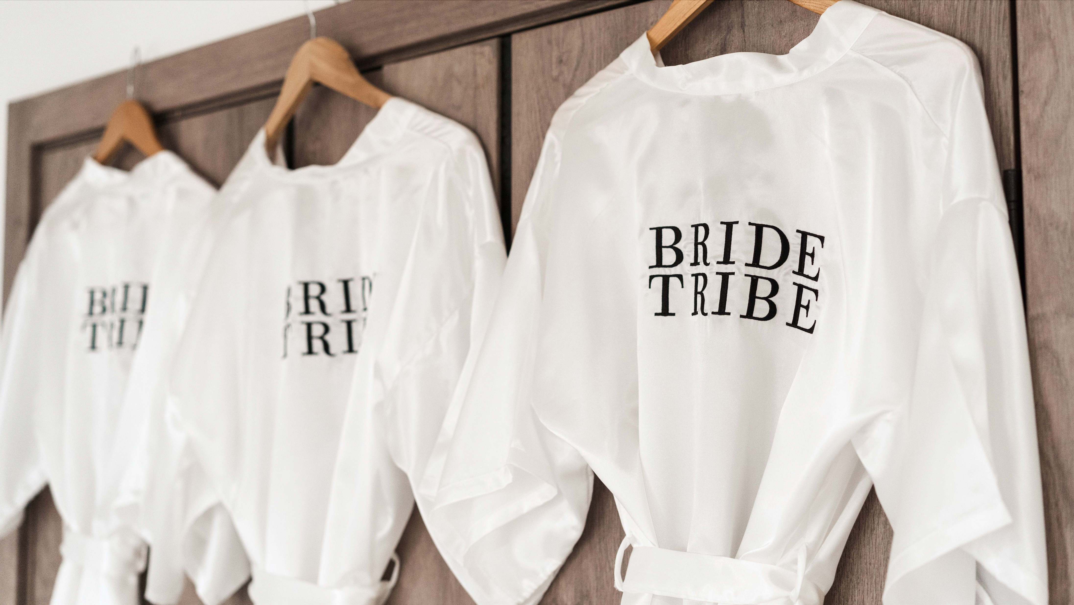 Bride Tribe Bademäntel