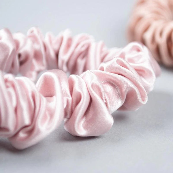 A 22 Momme Pink Hair Scrunchie