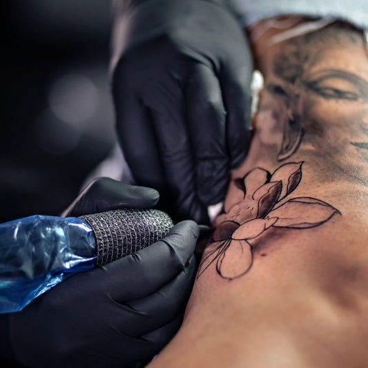 Tatuaje Línea Fina - Características y Precios