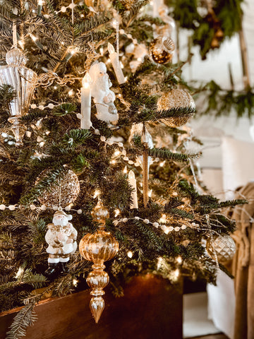 Vintage Christmas Ornaments: Unique Styles on