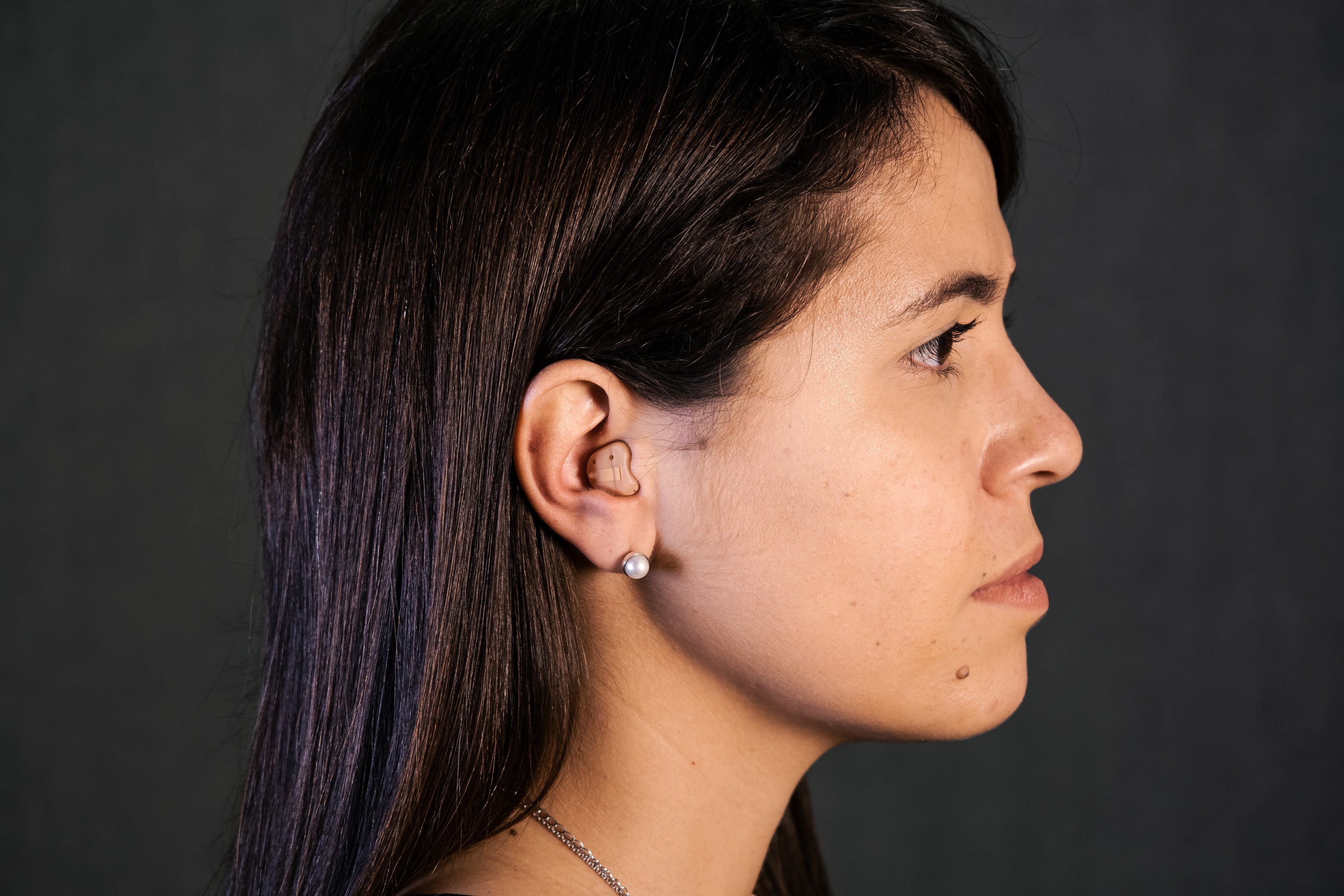 invisible-hearing-aids-ite-hearing-aids