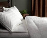 pacific coast light warmth deluxe comforter sm