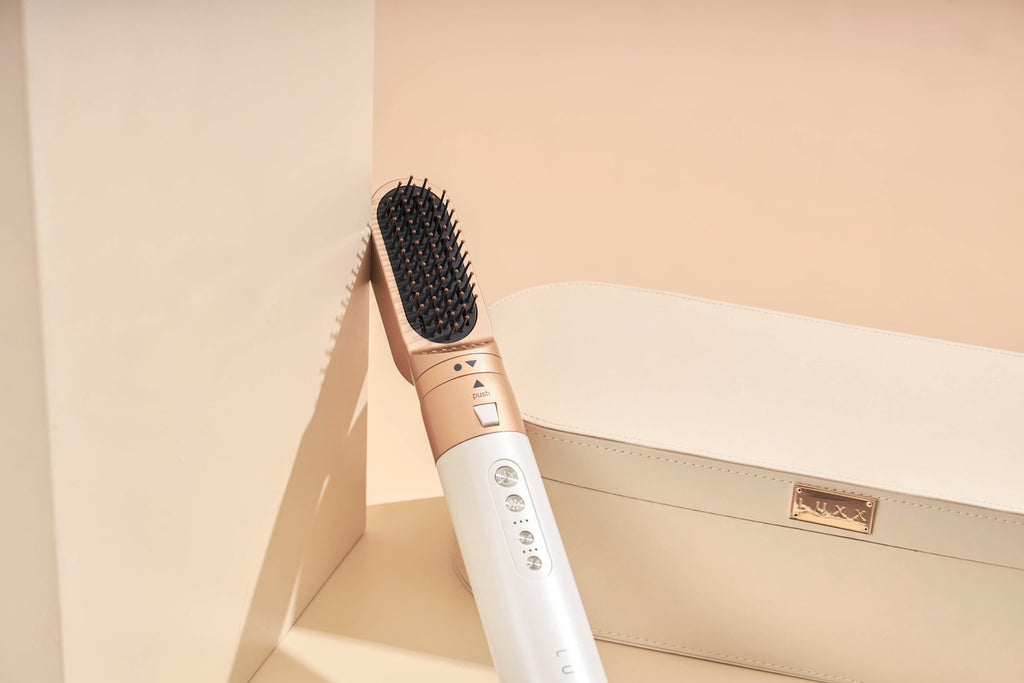 Unlock the secret to effortless hairstyling with the 5-in-1 Hot Air Styler, catered to busy women.