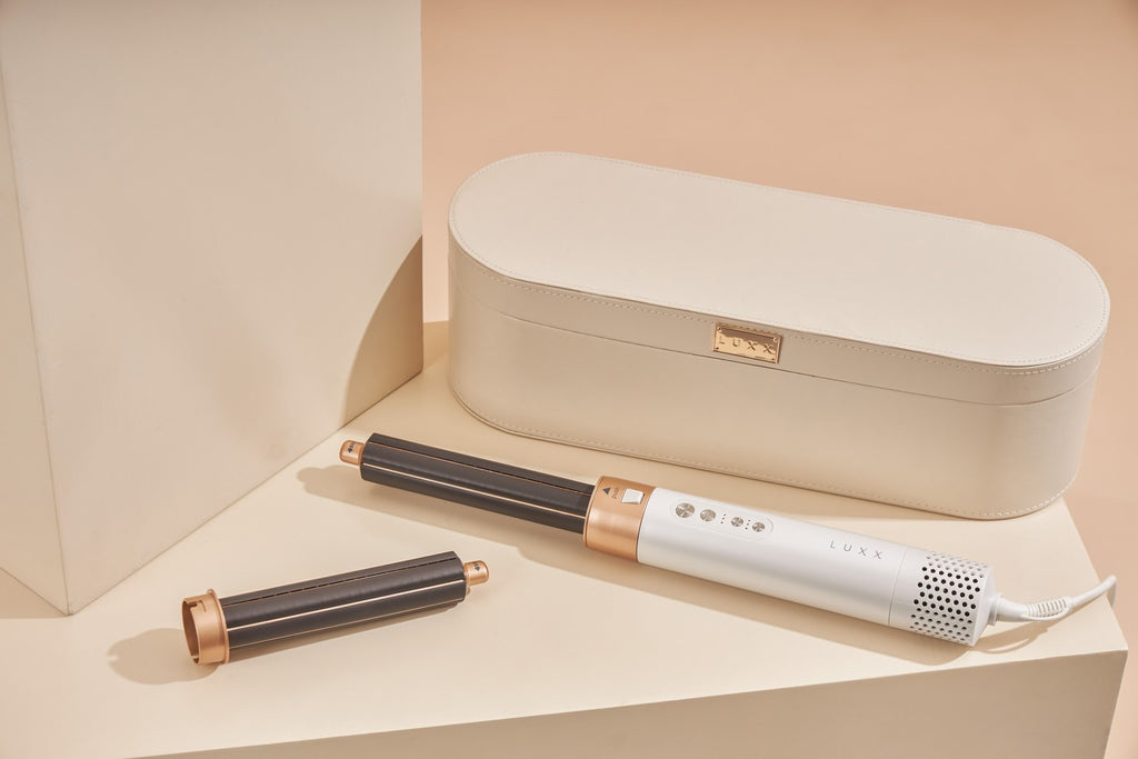 Achieve a polished look in minutes with the 5-in-1 Hot Air Styler, an ideal choice for busy women.