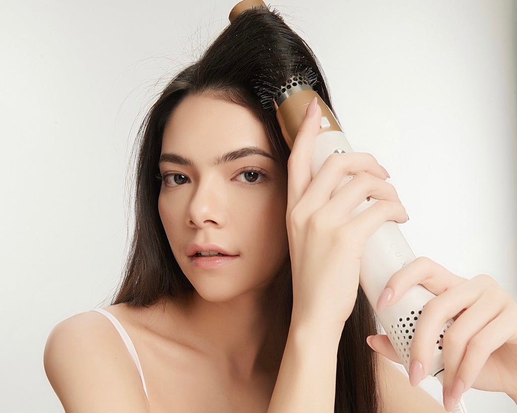 Achieve smoothness in minutes: Unlock the secret with Luxx Air Pro 2 air wrap dryer
