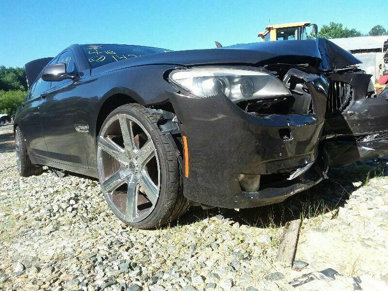 Driver Left Axle Shaft Rear Axle Fits 10-17 BMW 550i GT 305713
