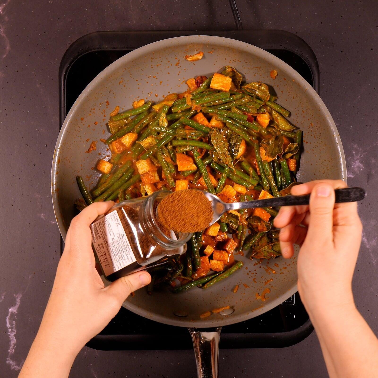 Curry Rojo de Tofu