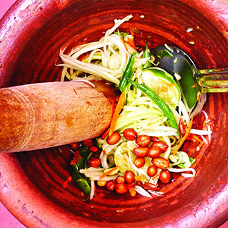 Thai Som Tam papaya salad