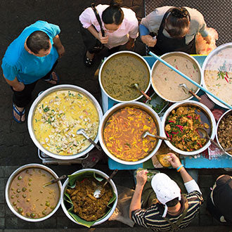 Thai curry vendor Bangkok