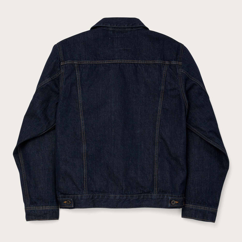 Filson on X: Sewn in the USA, the Lined Denim Short Cruiser is a classic jean  jacket built with raw Cone Denim Mills denim and fully lined with our  iconic Alaskan Guide