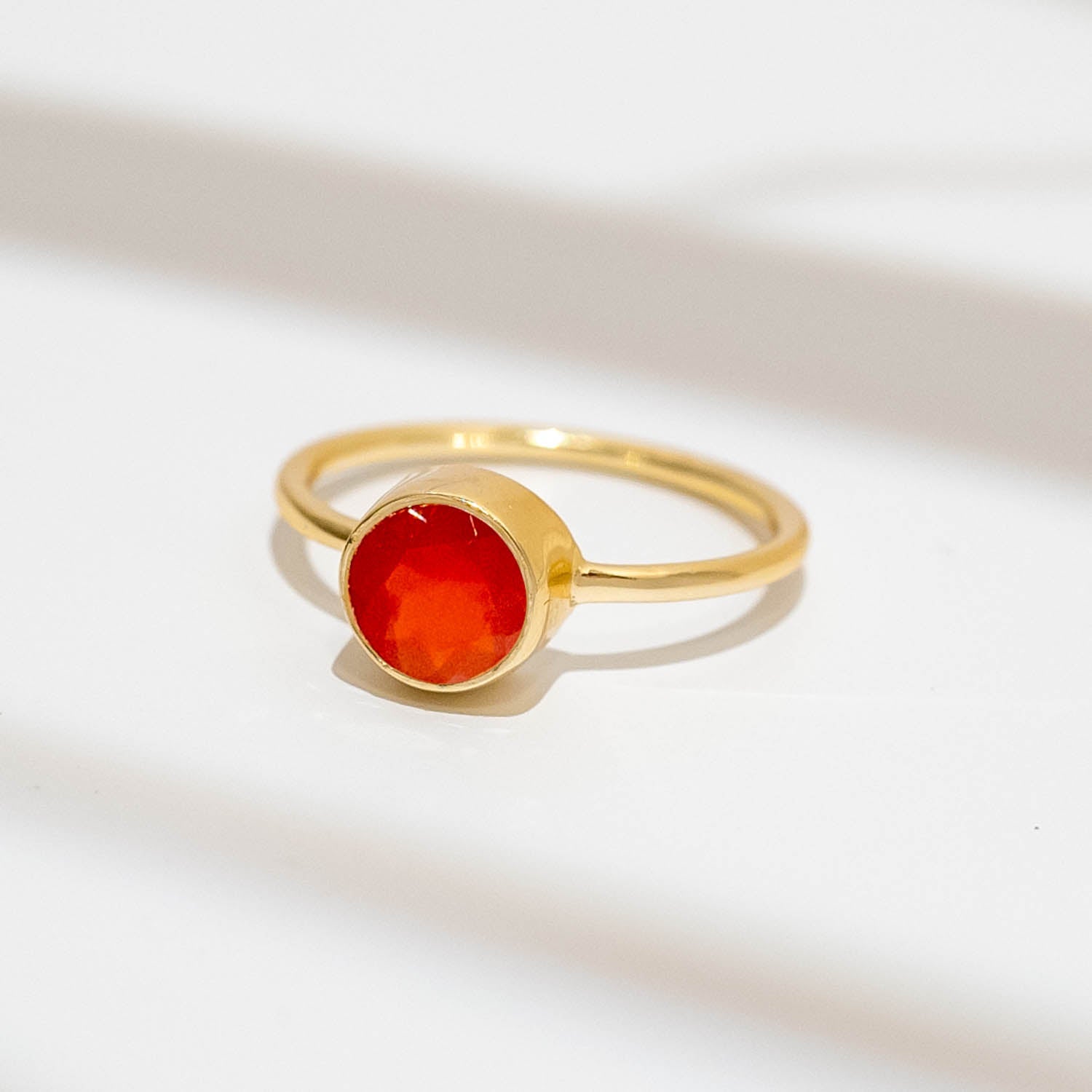 Ring Aline Circle Red Onyx