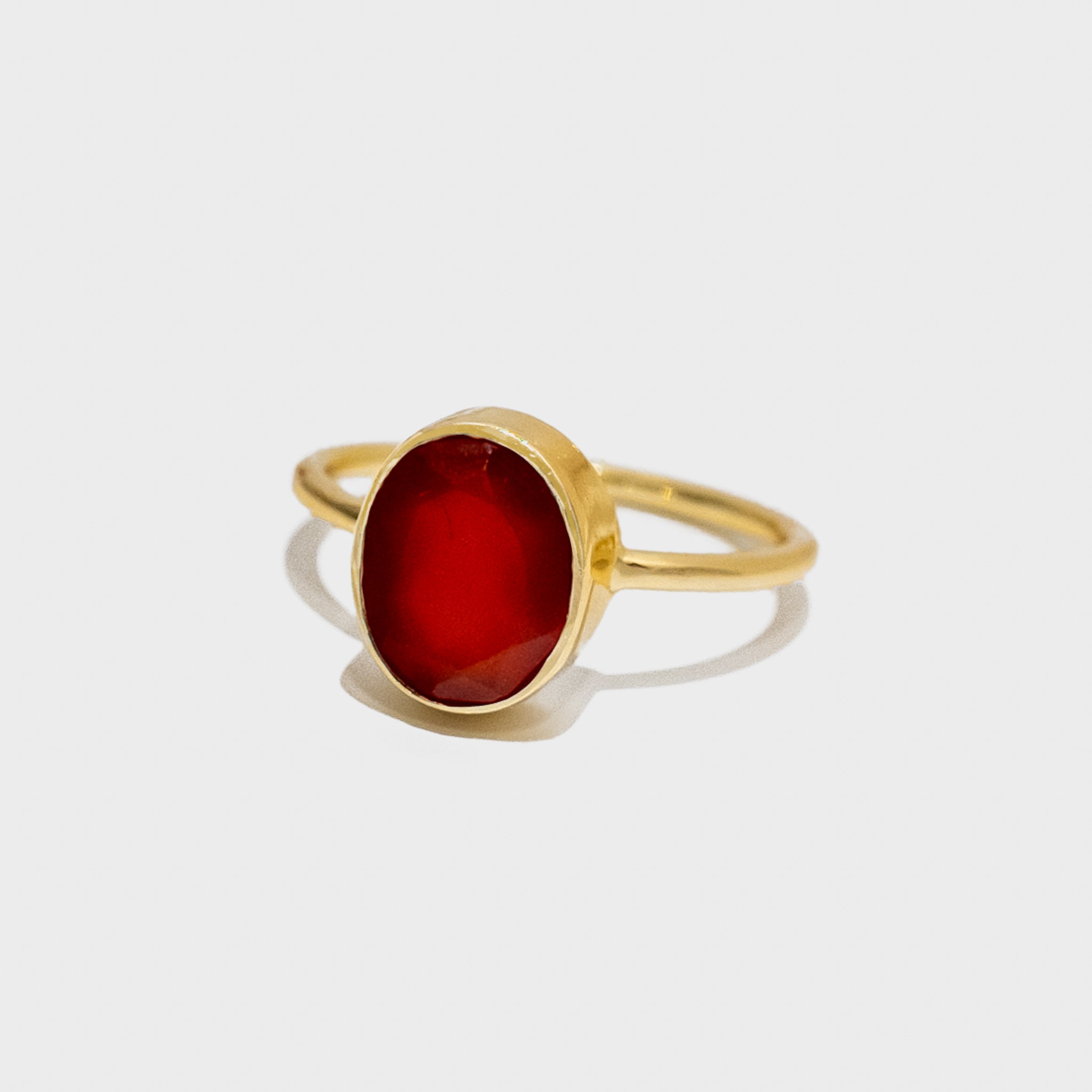 Ring Aline Oval Red Onyx
