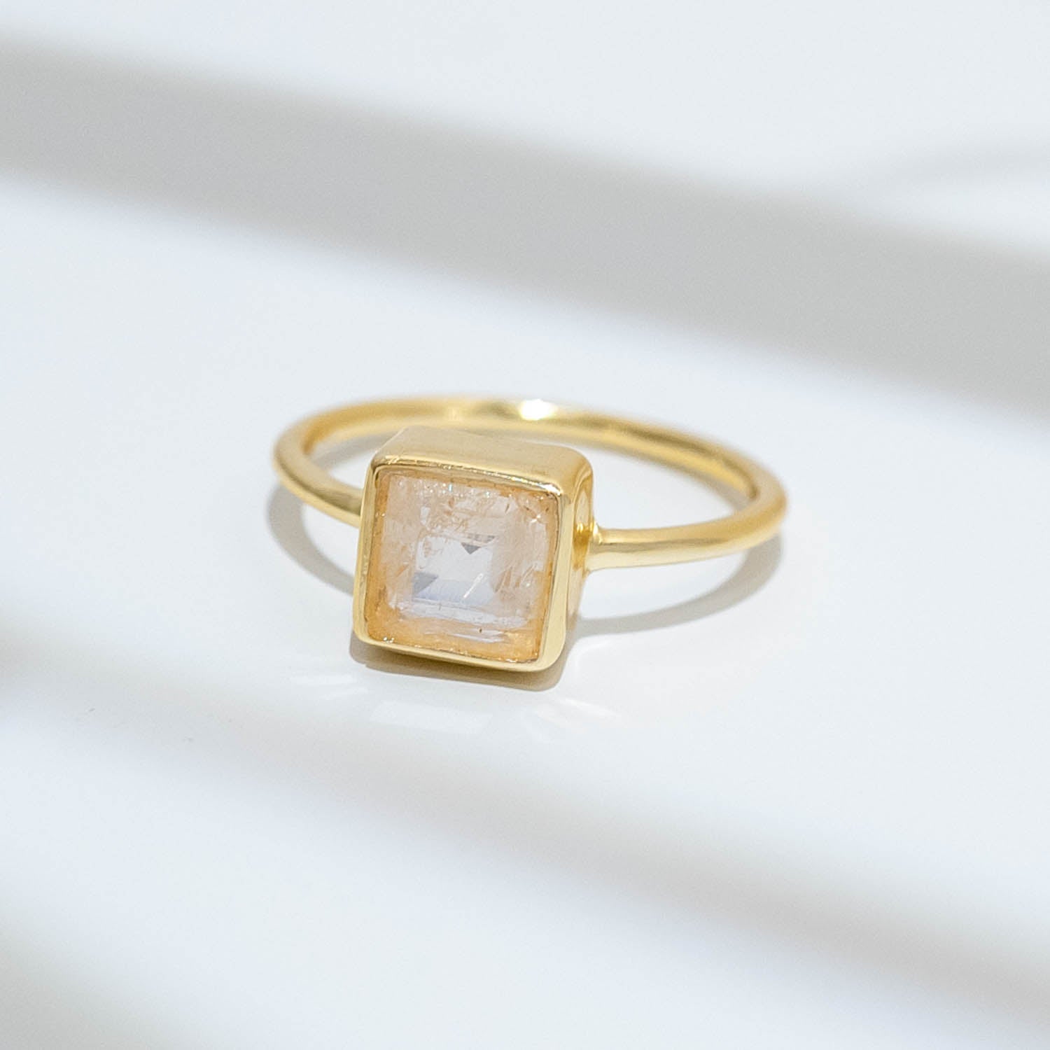 Ring Aline Square Rose Chalcedony