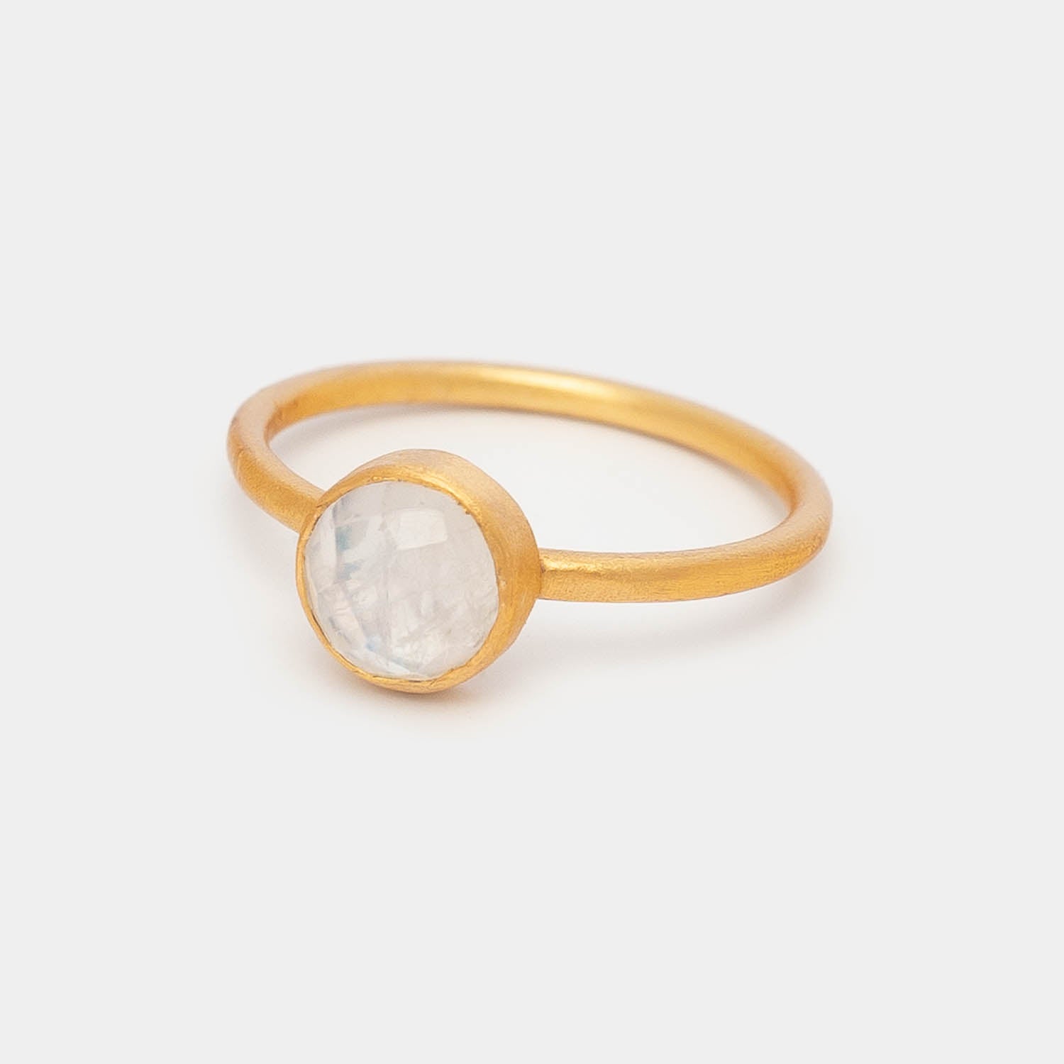 Ring Charlotte Moonstone