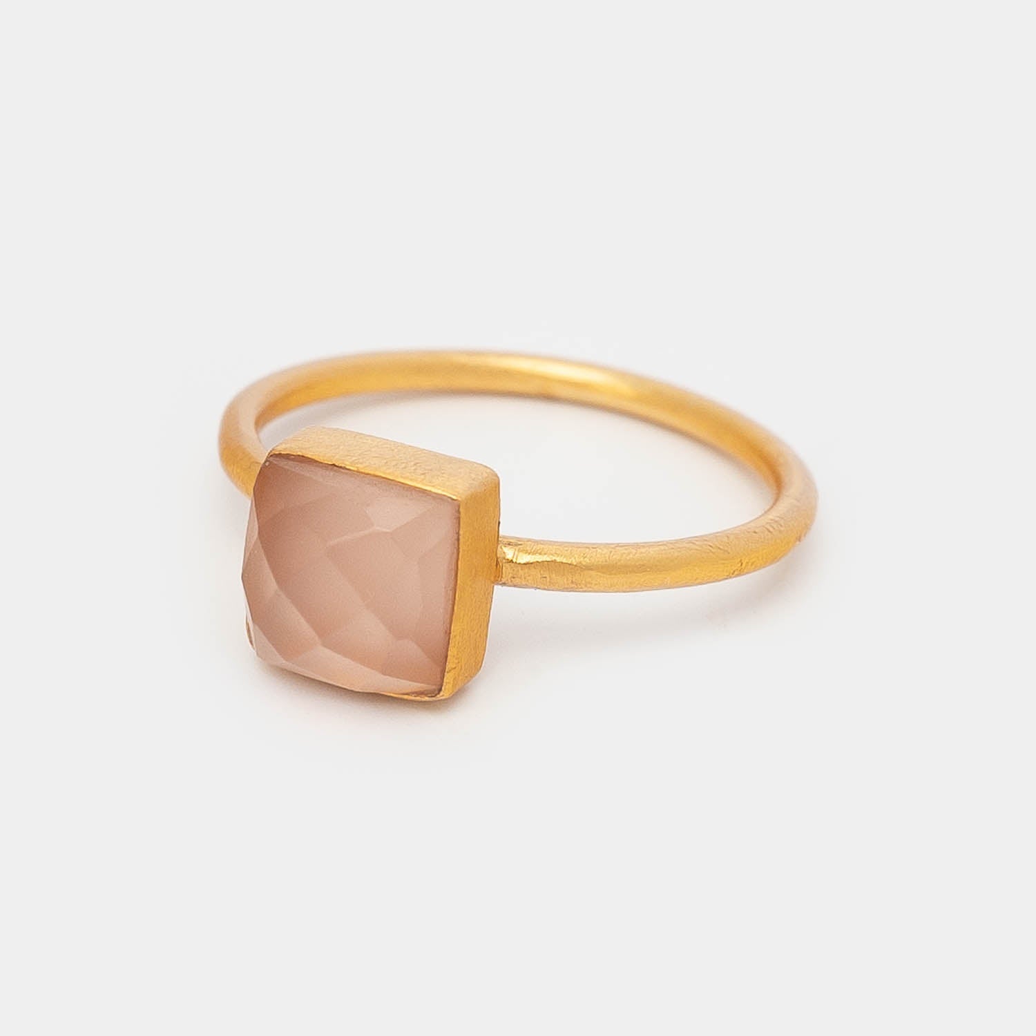 Ring Milou Pink Chalcedony