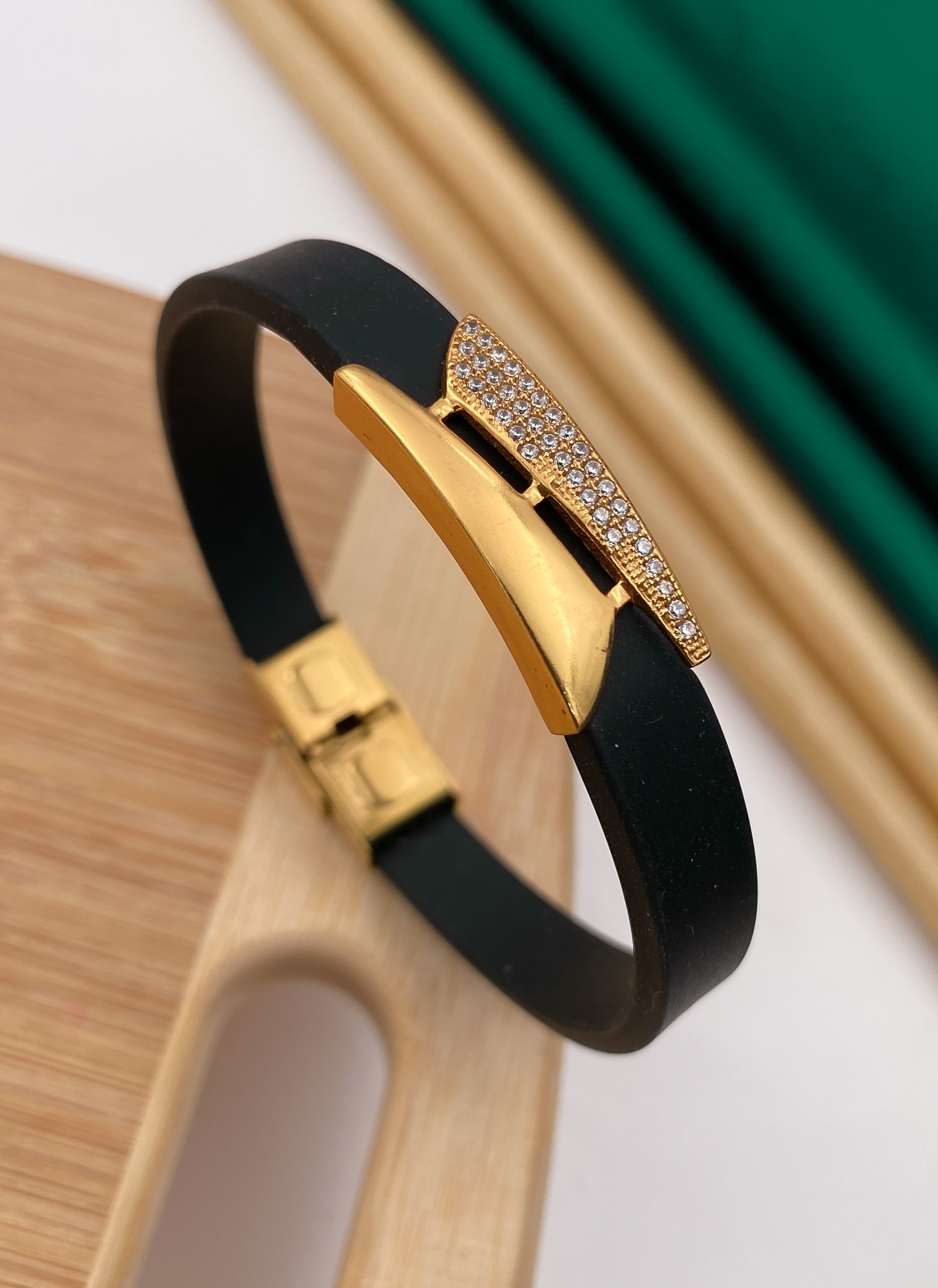 Men's Snap Leather Bracelet » Band And Bracelets