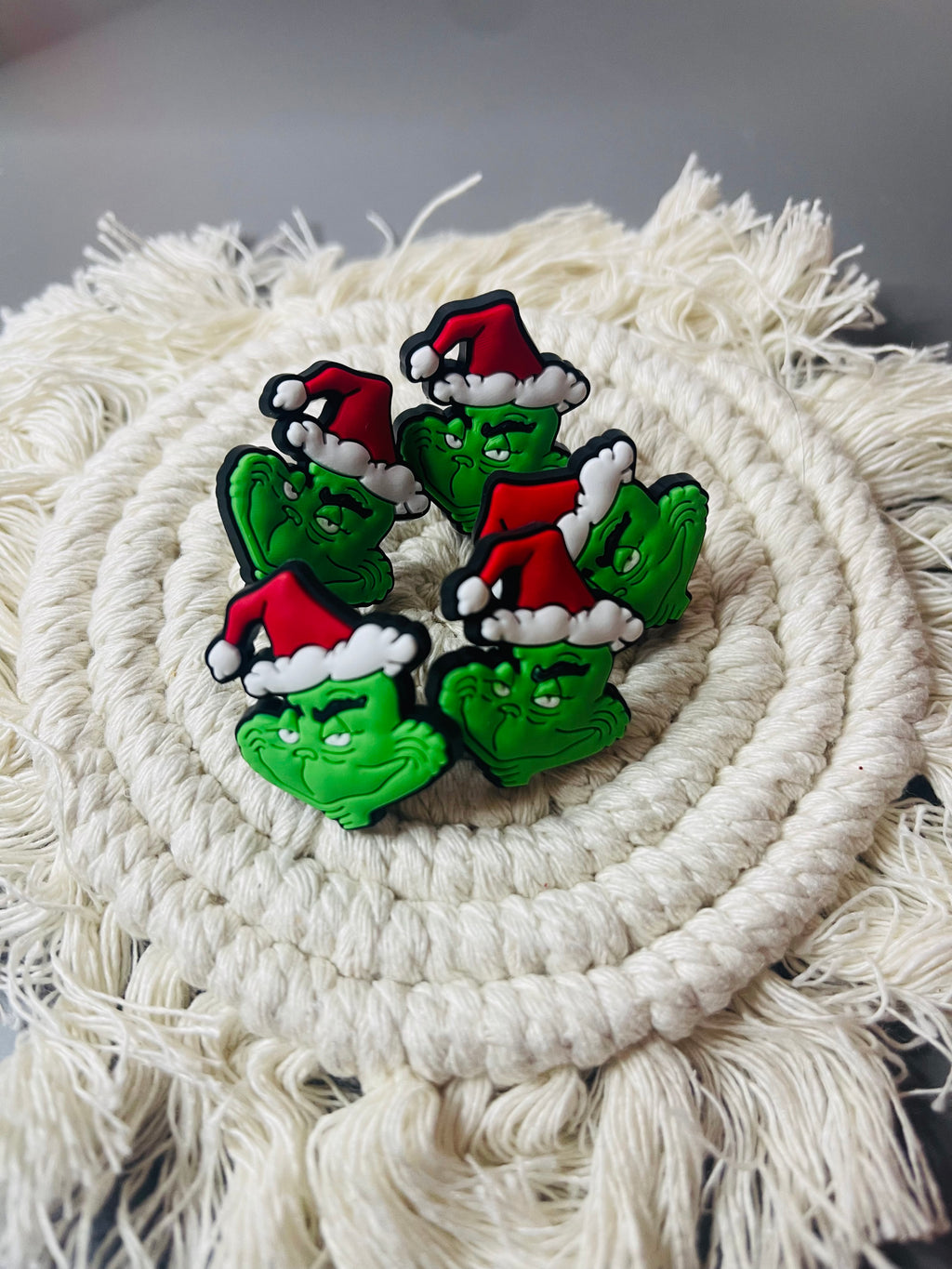 set of 2 grinch straw toppers｜TikTok Search