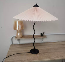 Load image into Gallery viewer, Wiggly Pleated Table Lamp
