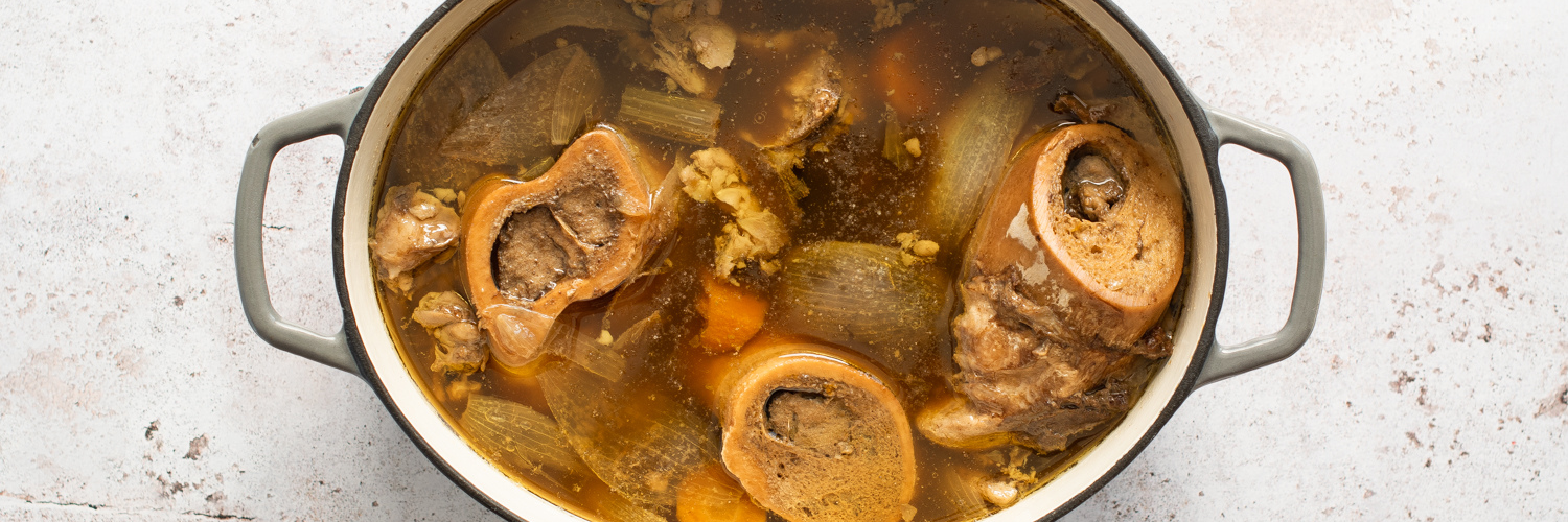 simone-thomas-wellness-bone-broth-is-one-of-the-foods-high-in-collagen