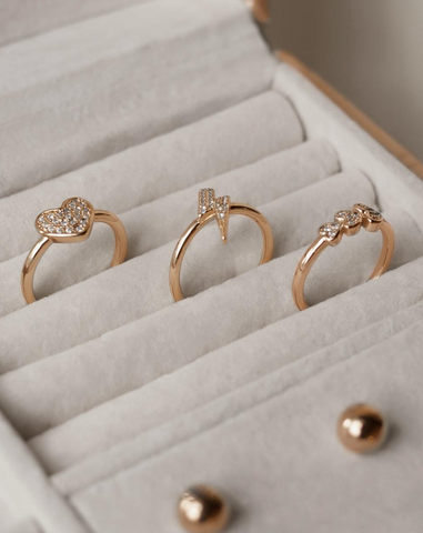 gold-diamond-rings