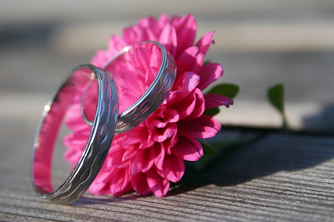 silver wedding bands