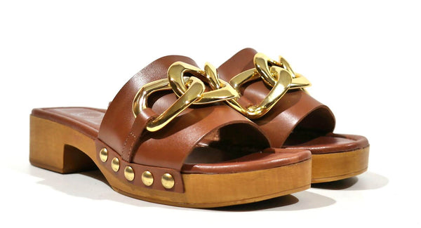 Leather leather clogs with adair golden chain