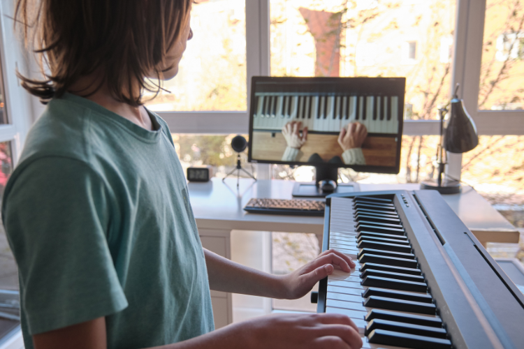 Can You Learn To Play Piano On A Digital Instrument? – Millers Music