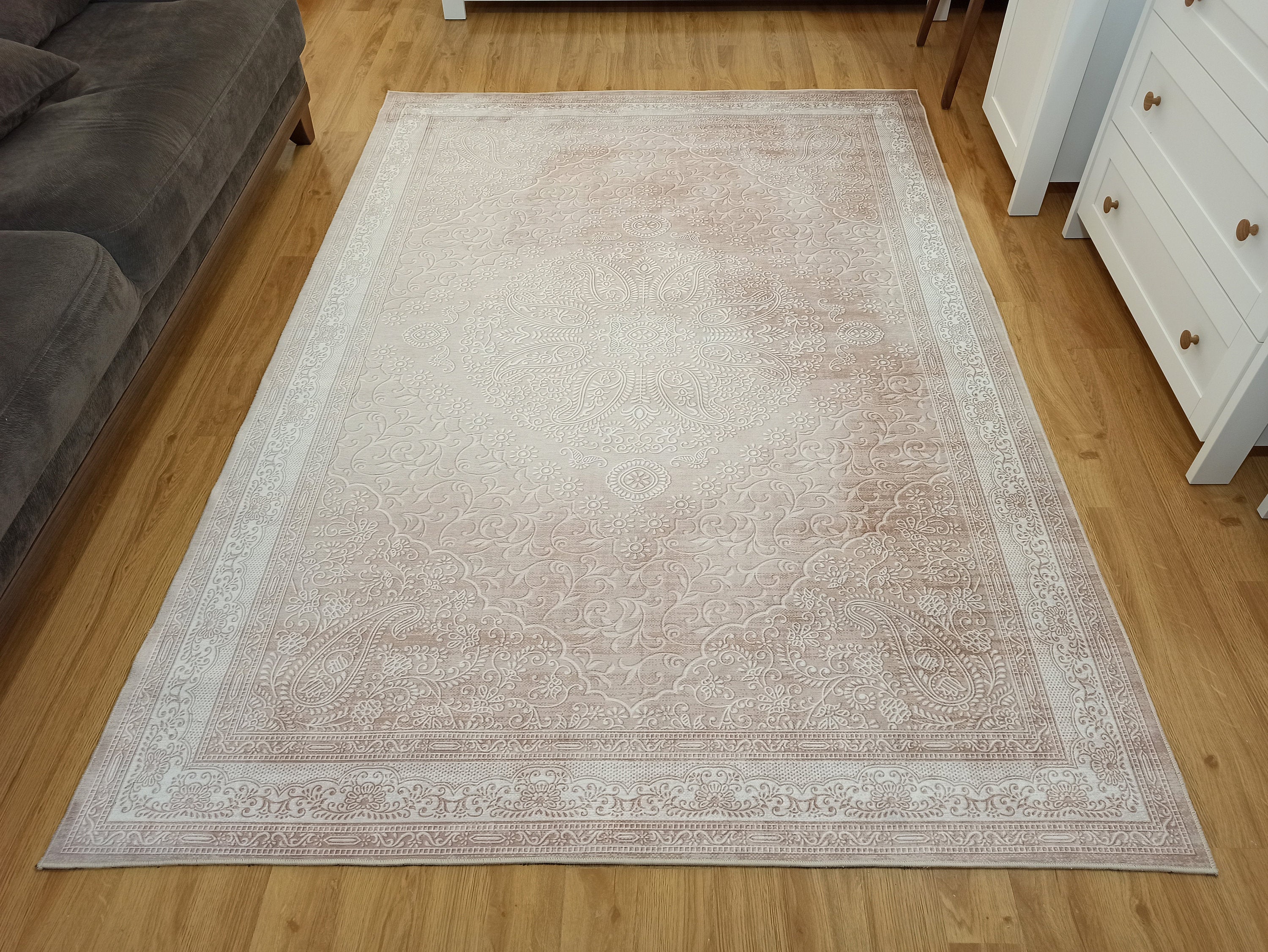 neutral beige area rug