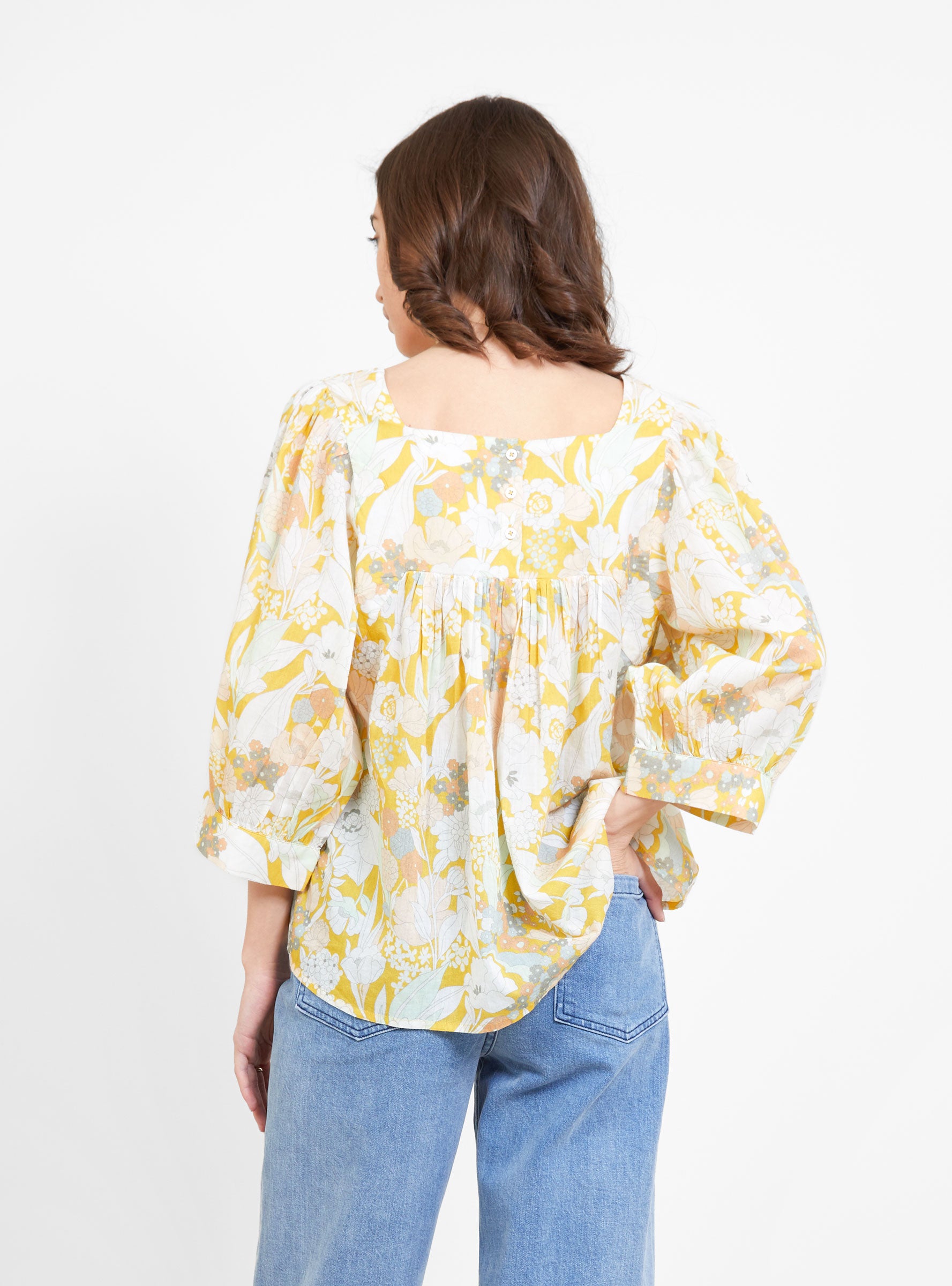 Zinnia Tops Day Arte Floral by Apiece Apart | Couverture & The Garbstore