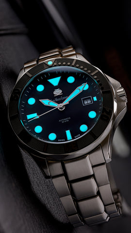 Swiss Watch Company Black Diver