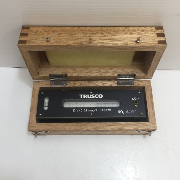 可愛すぎるフェミニンデザイン♪ TRUSCO中山 TRUSCO 平形精密水準器 A級 寸法150 感度0.02 TFL-A1502 