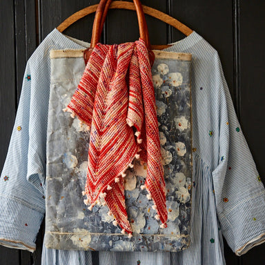 How to make a tiny tassels shawl by Karin Fernandes for Loop London –  Selvedge Magazine