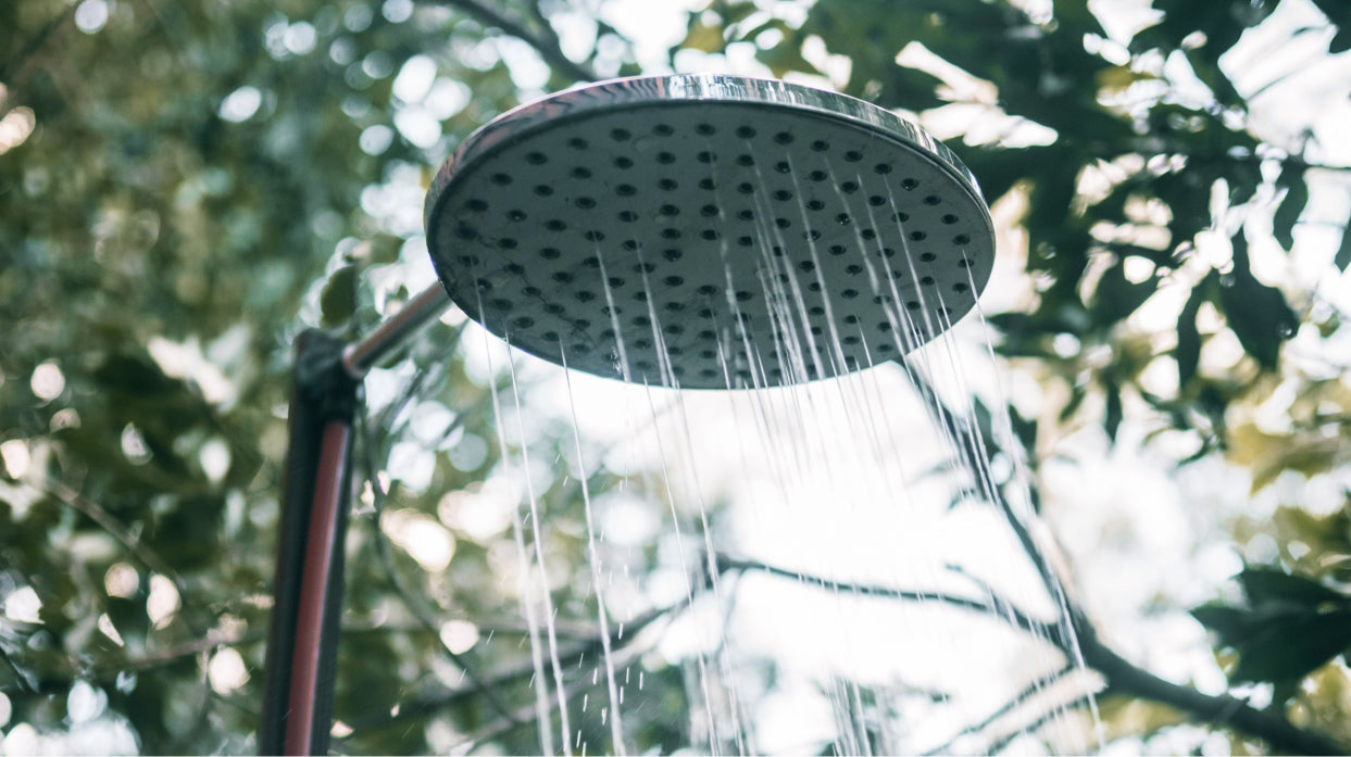 Showerhead in nature