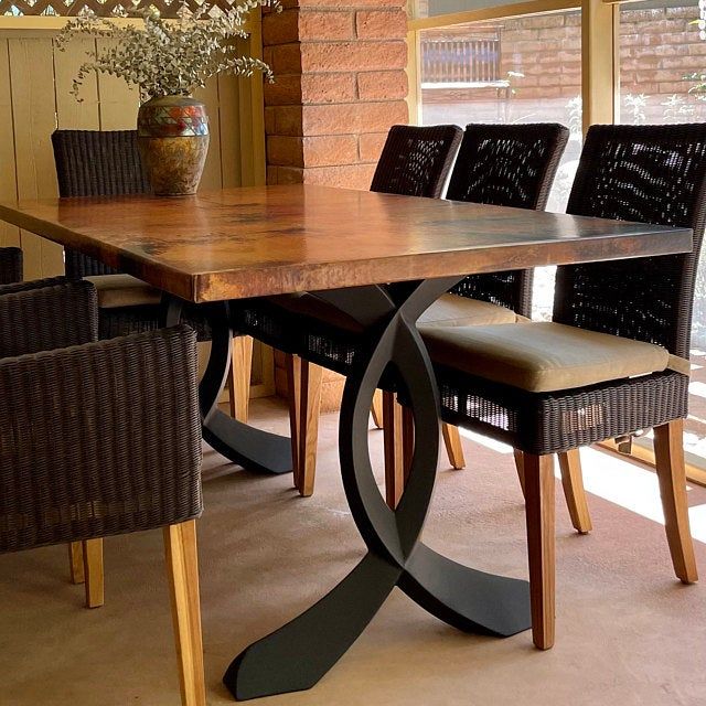 Curva Metal Table Legs